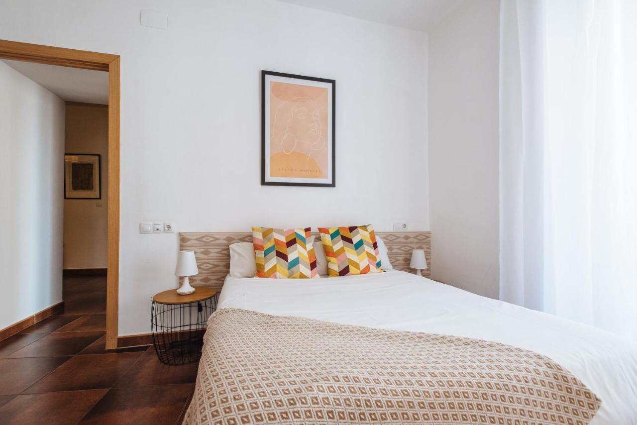 Homeyseville- Bright Apartment At Santa Cruz 6 Pax, Parking Optional Zewnętrze zdjęcie