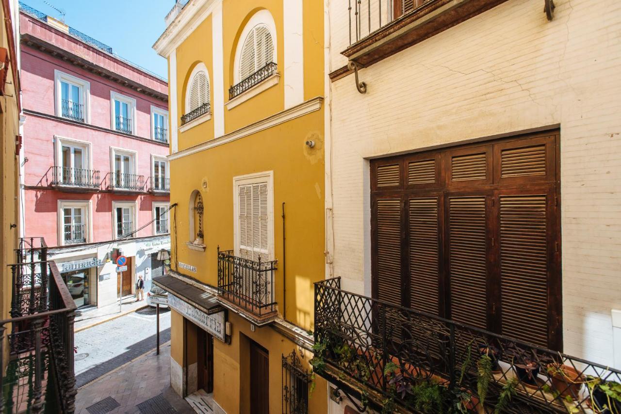 Homeyseville- Bright Apartment At Santa Cruz 6 Pax, Parking Optional Zewnętrze zdjęcie